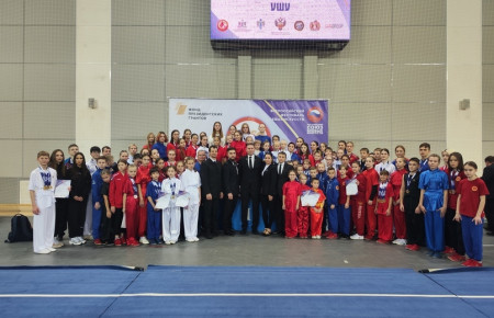 Команда красноярского края в составе 111 спортсменов, 9 тренеров, приняла участие во всероссийских соревнованиях и фестивале РСБИ по ушу в Новосибирске.